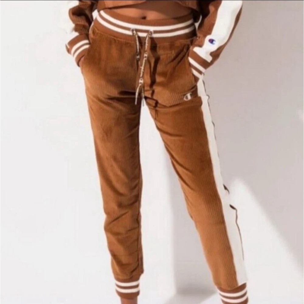 Champion Women's Corduroy‎ Joggers Size Small Reverse Weave Brown